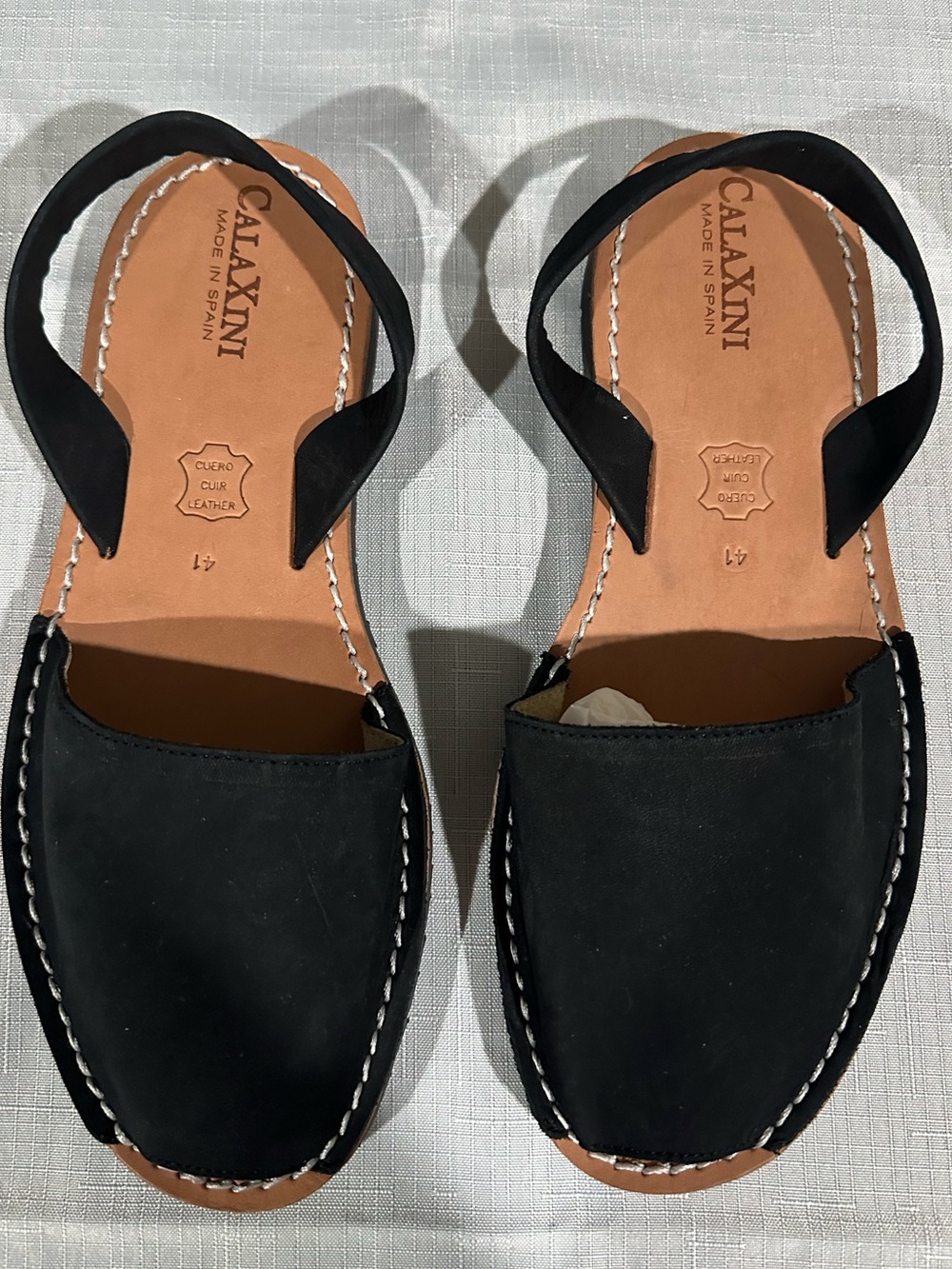Cala Xini Black Sandals Size 41